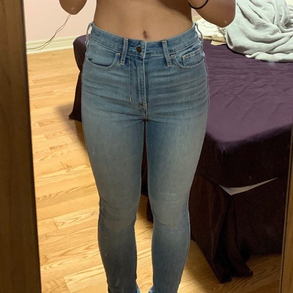 Hollister ultra high rise super skinny jeans - Picture 4 of 5